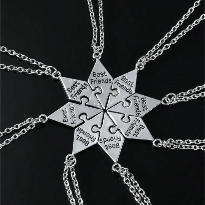 Engraved "Best Friends" Creative Joint Friendship Necklace - Gifts for Kids