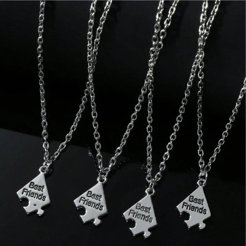 Engraved "Best Friends" Creative Joint Friendship Necklace - Gifts for Kids