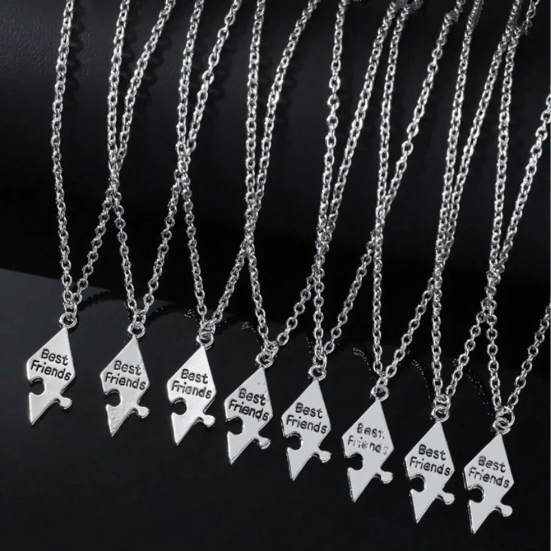 Engraved "Best Friends" Creative Joint Friendship Necklace - Gifts for Kids