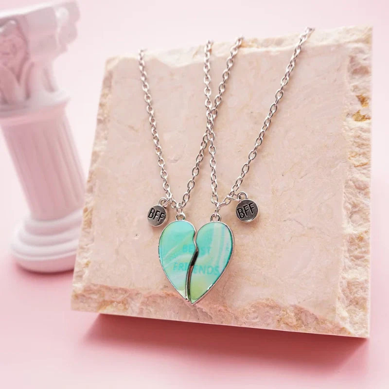 Best Friends Forever Broken Heart Pendant Necklace Set - Gifts for Friends