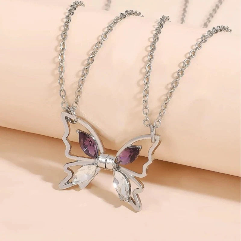 Magnetic Butterfly Pendant Necklace Set - Jewelry for Couples