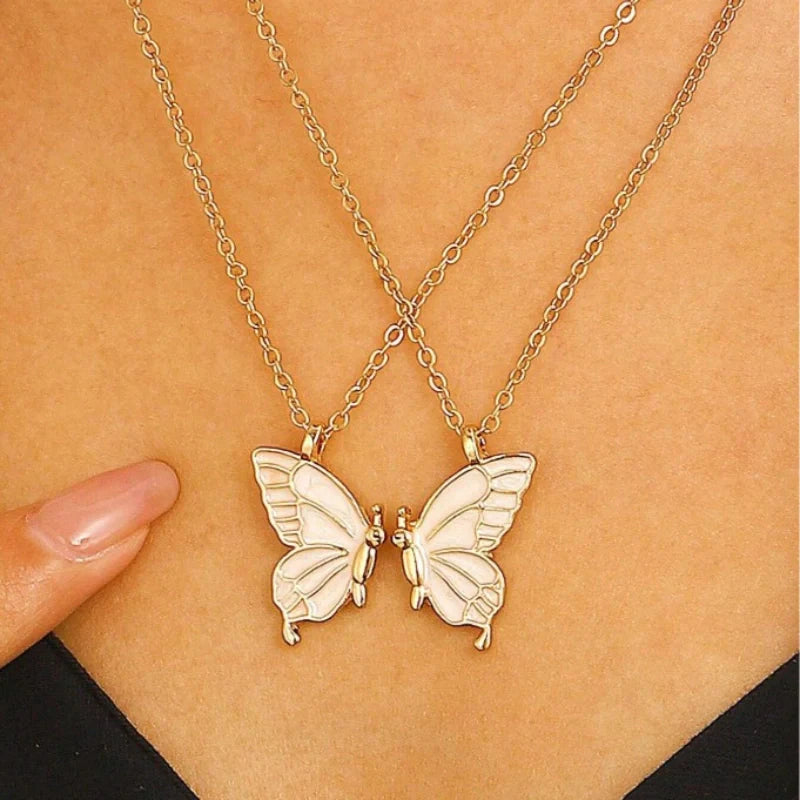 Magnetic Butterfly Pendant Necklace Set - Jewelry for Couples