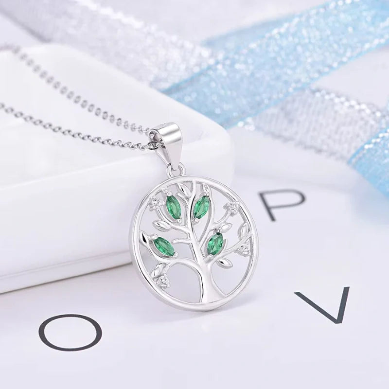 Engraved Dreamcatcher Pendant Necklace with Tree of Life - Gifts for Her