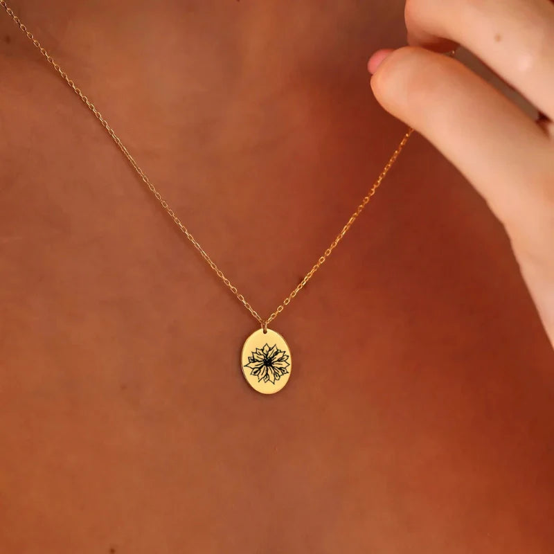 Personalized Oval Disc Birth Flower Necklace - Gifts for Her