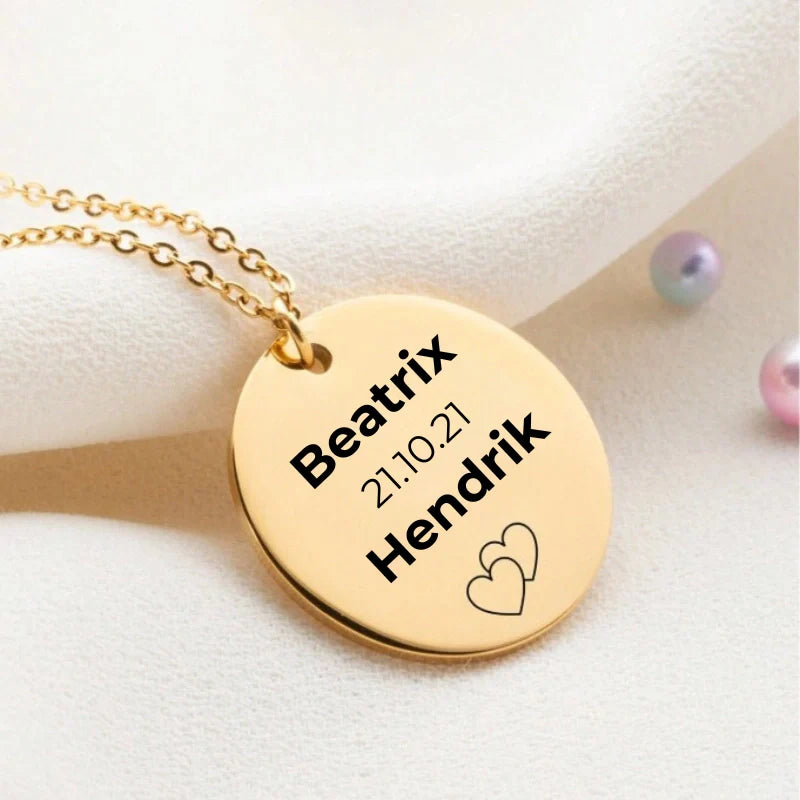Personalized Engraved Heart Wedding Pendant Necklace with Names - Mother's Day Gifts