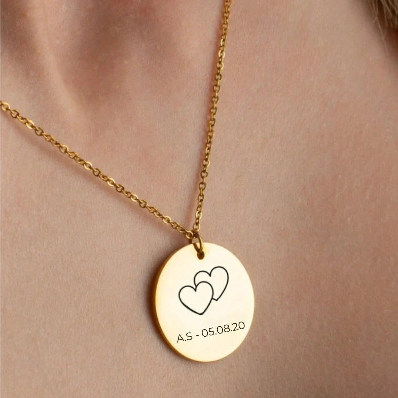 Personalized Engraved Heart Wedding Pendant Necklace with Names - Mother's Day Gifts
