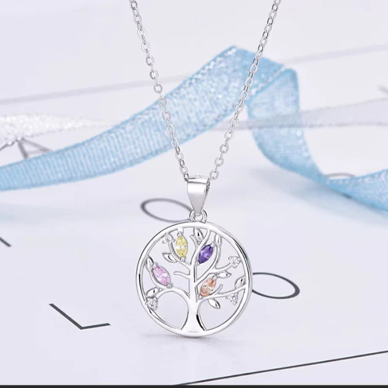 Engraved Dreamcatcher Pendant Necklace with Tree of Life - Gifts for Her