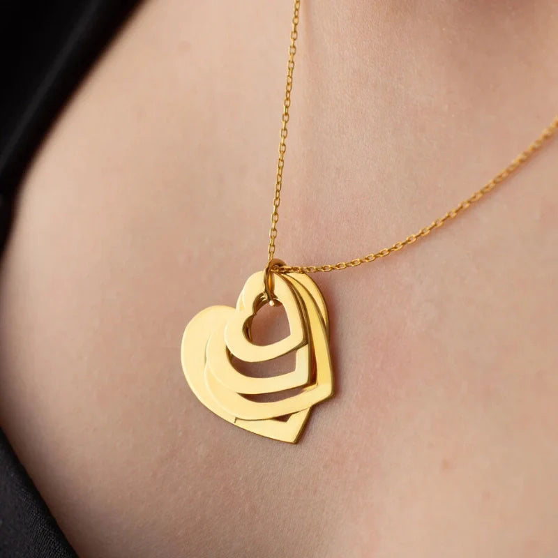 Personalized Multi-Layer Heart Pendant Necklace with Names - Gifts for Her