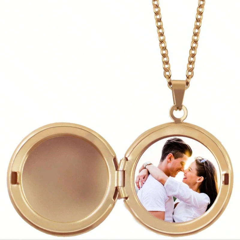 Personalized Round Locket Necklace with Photo - Gifts for Her